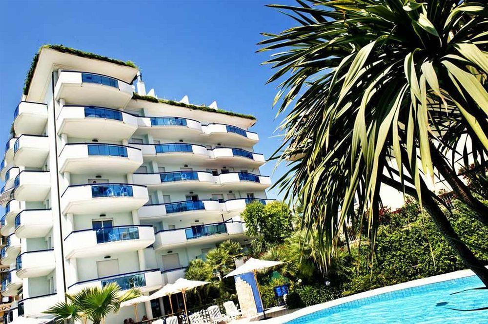 Residence Oltremare San Benedetto del Tronto Exteriér fotografie